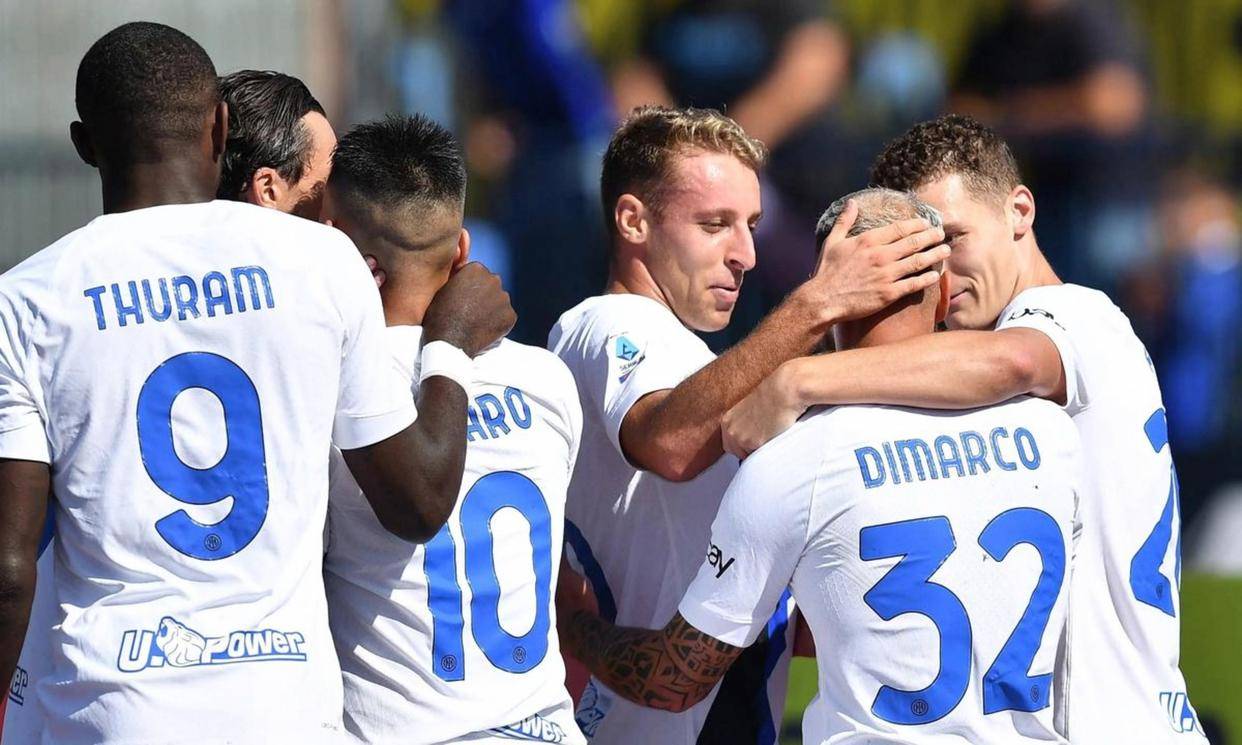 xingkong-拉齐奥今晨外线爆发切尔西今晚调整名单，皇家马德里今夜内部沟通瞬间刷屏的简单介绍-xingkong